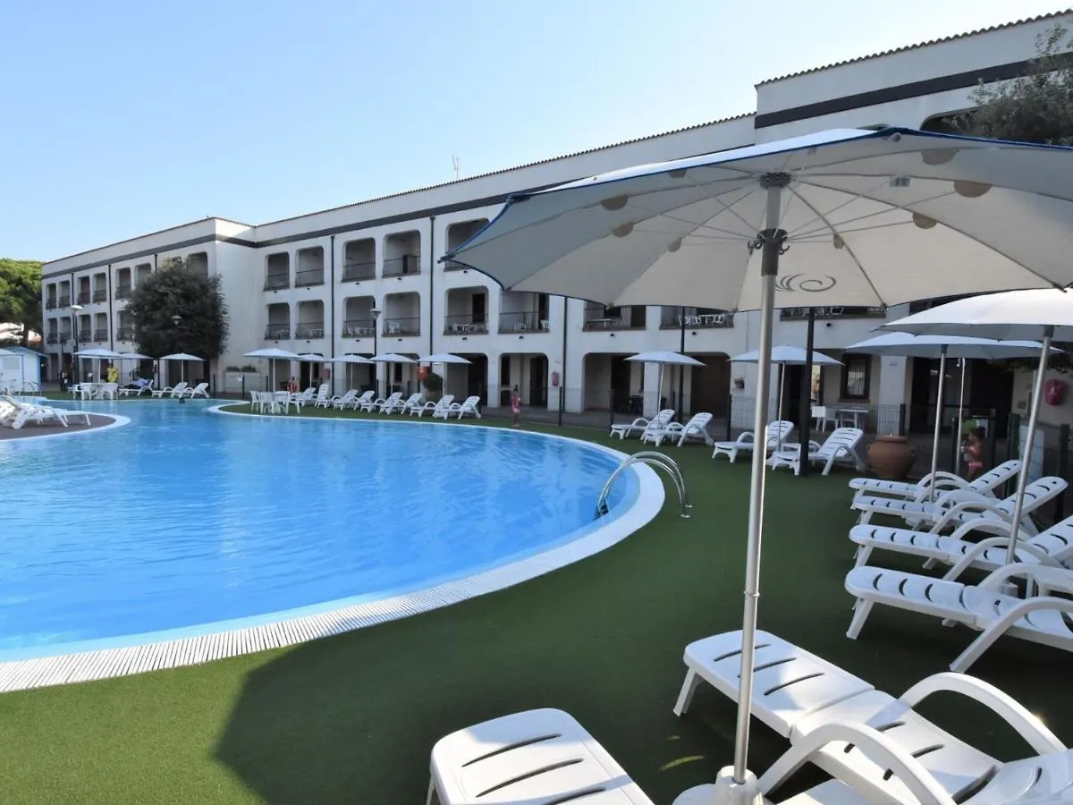 Apartment Michelangelo-2 By Interhome Lido di Spina 0*,  Italie